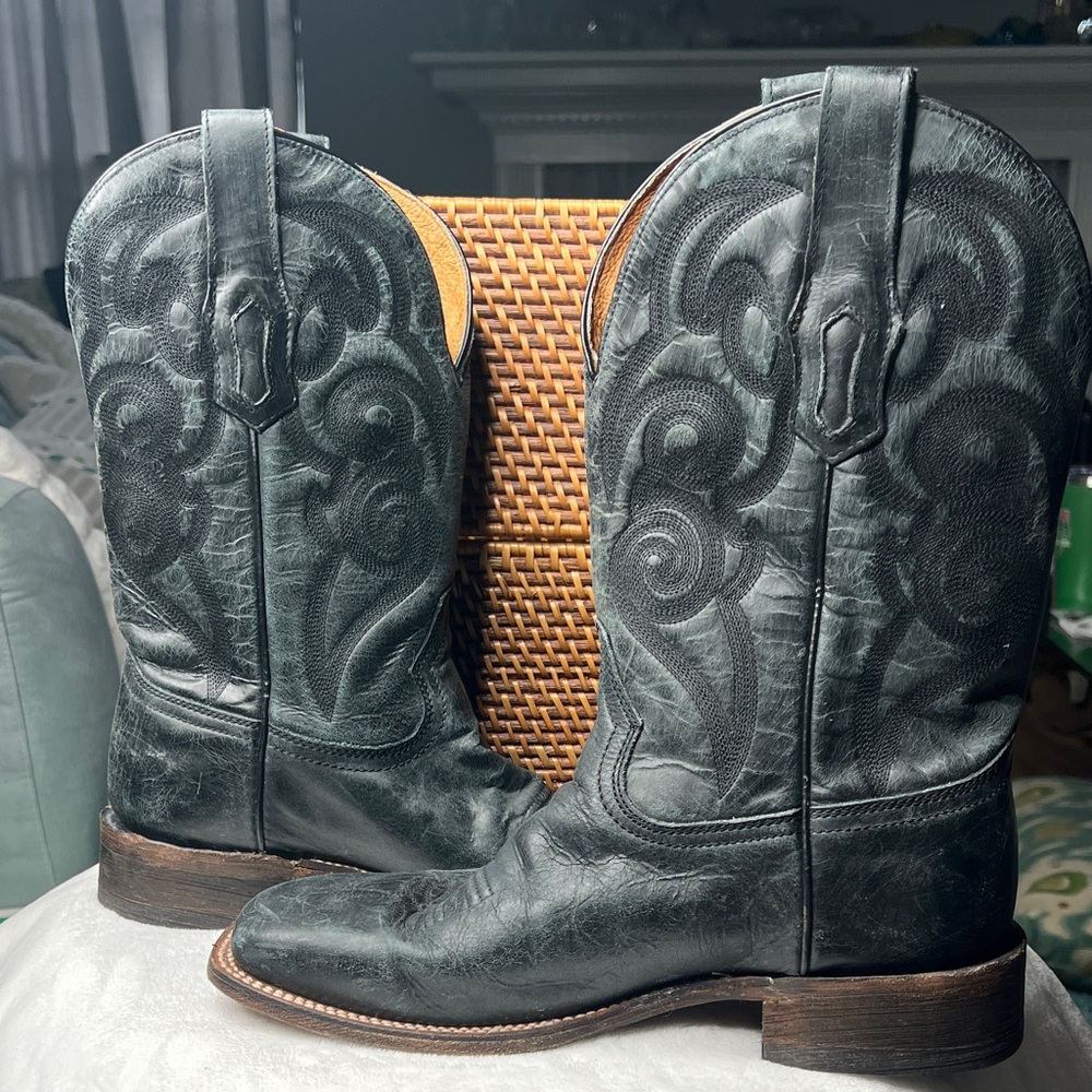 Corral Black Leather CowboyBoots